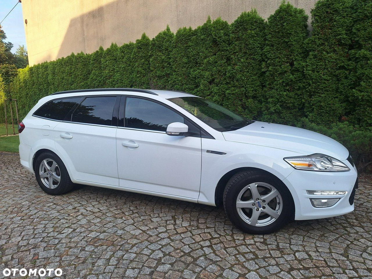 Ford Mondeo 2.0 TDCI Titanium - 27