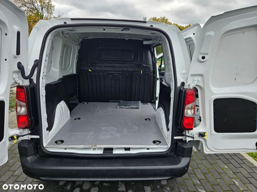 Toyota ProAce City 1.5HDI 130KM 3osoby - 26
