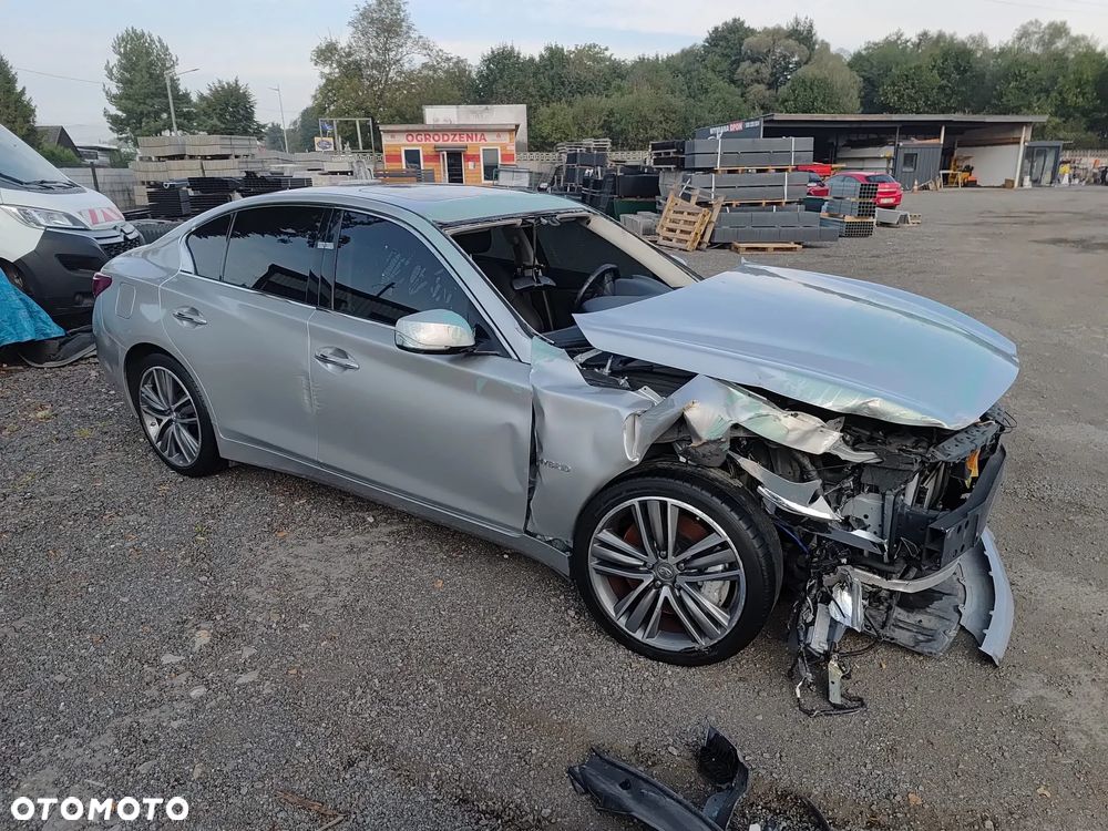 Infiniti Q50 Hybrid AWD Premium - 6