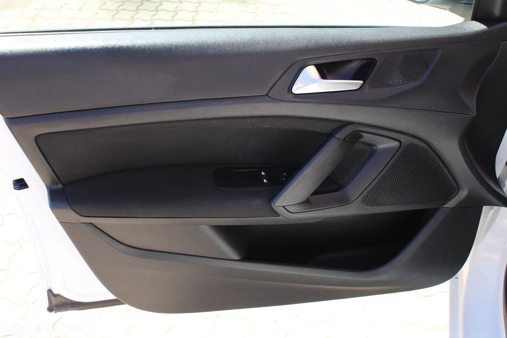 Peugeot 308 - 11