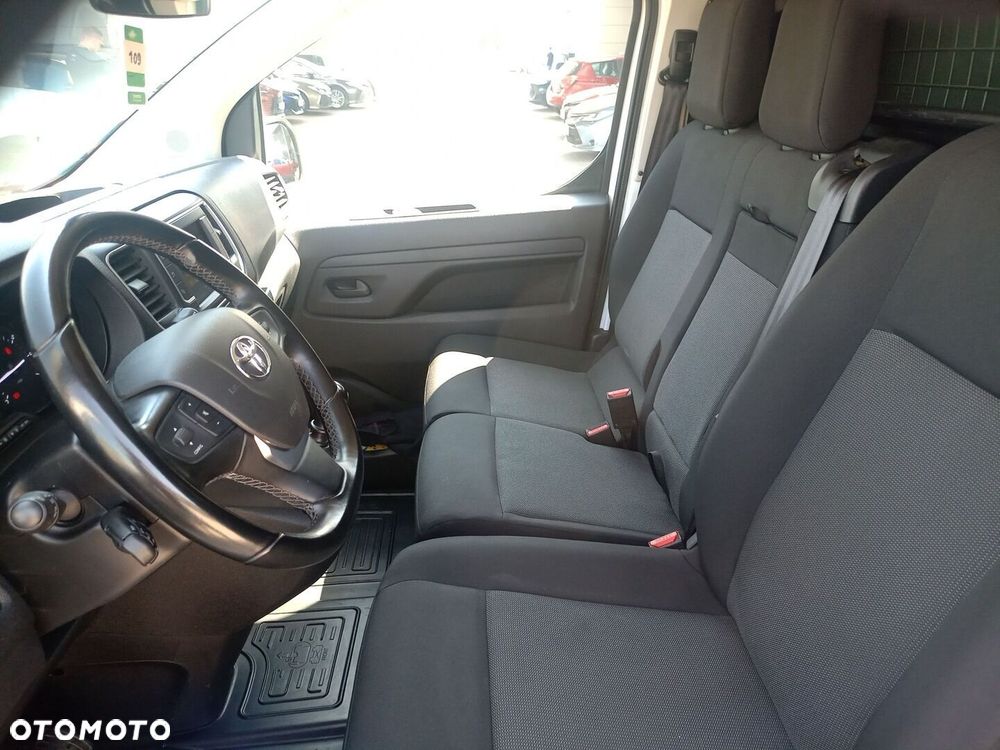 Toyota PROACE - 10