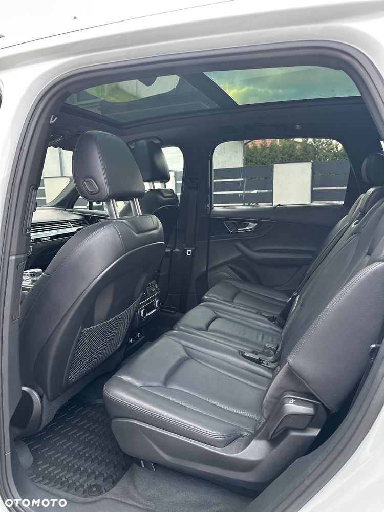 Audi Q7 3.0 TFSI Quattro Tiptronic - 26