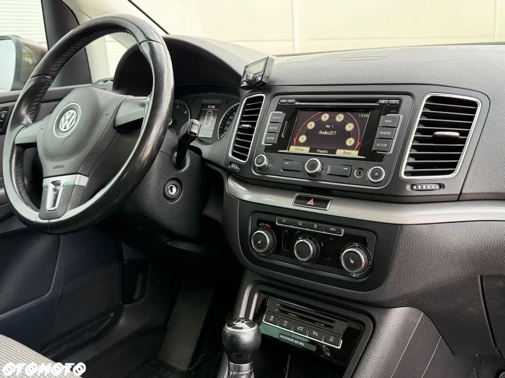 Volkswagen Sharan 2.0 TDI DPF BlueMotion Comfortline - 33