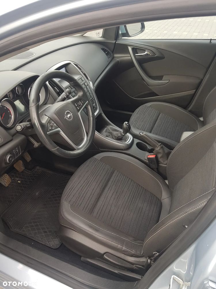Opel Astra IV 1.4 T Active - 13