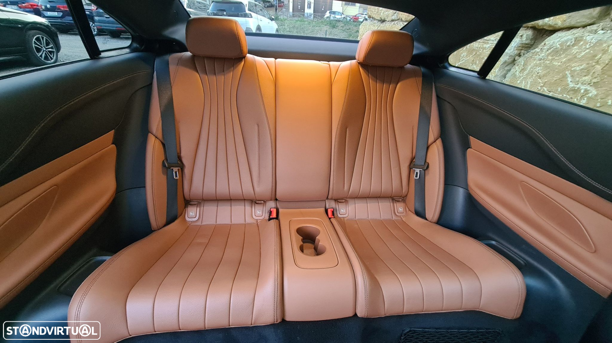 Mercedes-Benz E 220 - 50