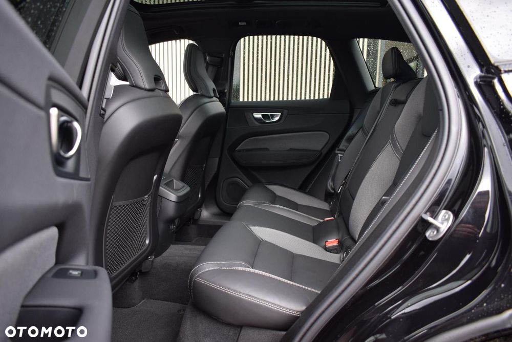 Volvo XC 60 - 23