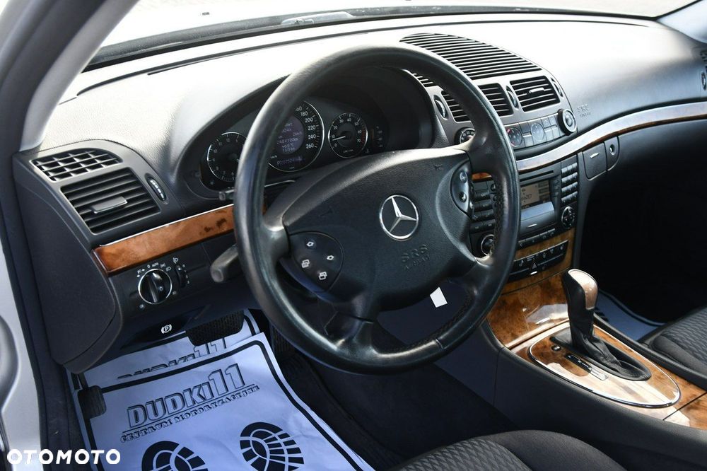 Mercedes-Benz Klasa E - 16