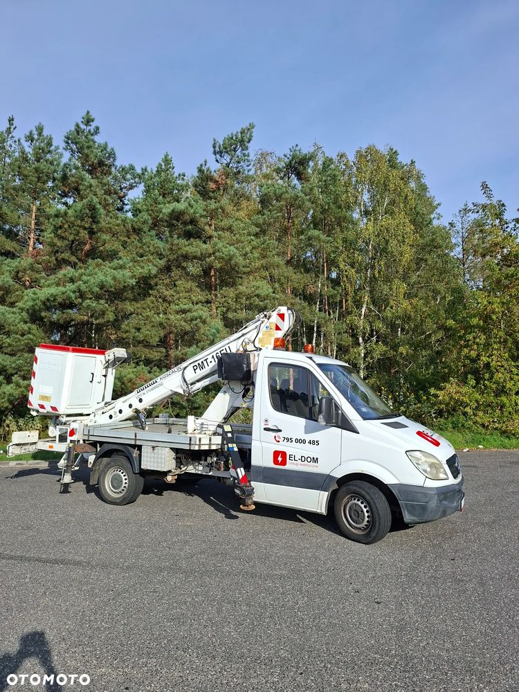 Mercedes-Benz Sprinter - 1