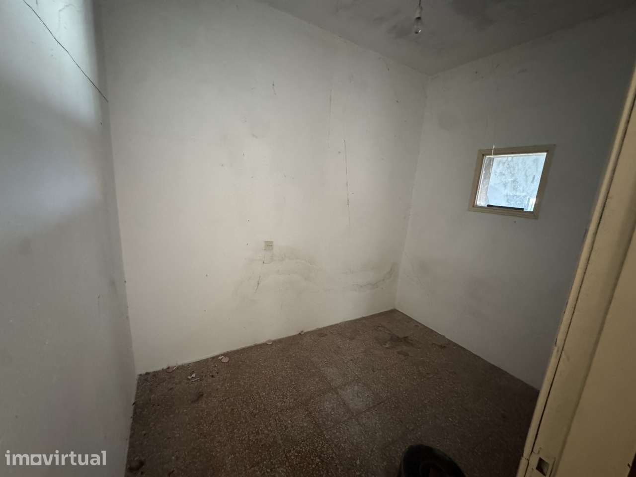Moradia com Vista para a Barragem de Montargil | Reabilitação - Grande imagem: 4/21