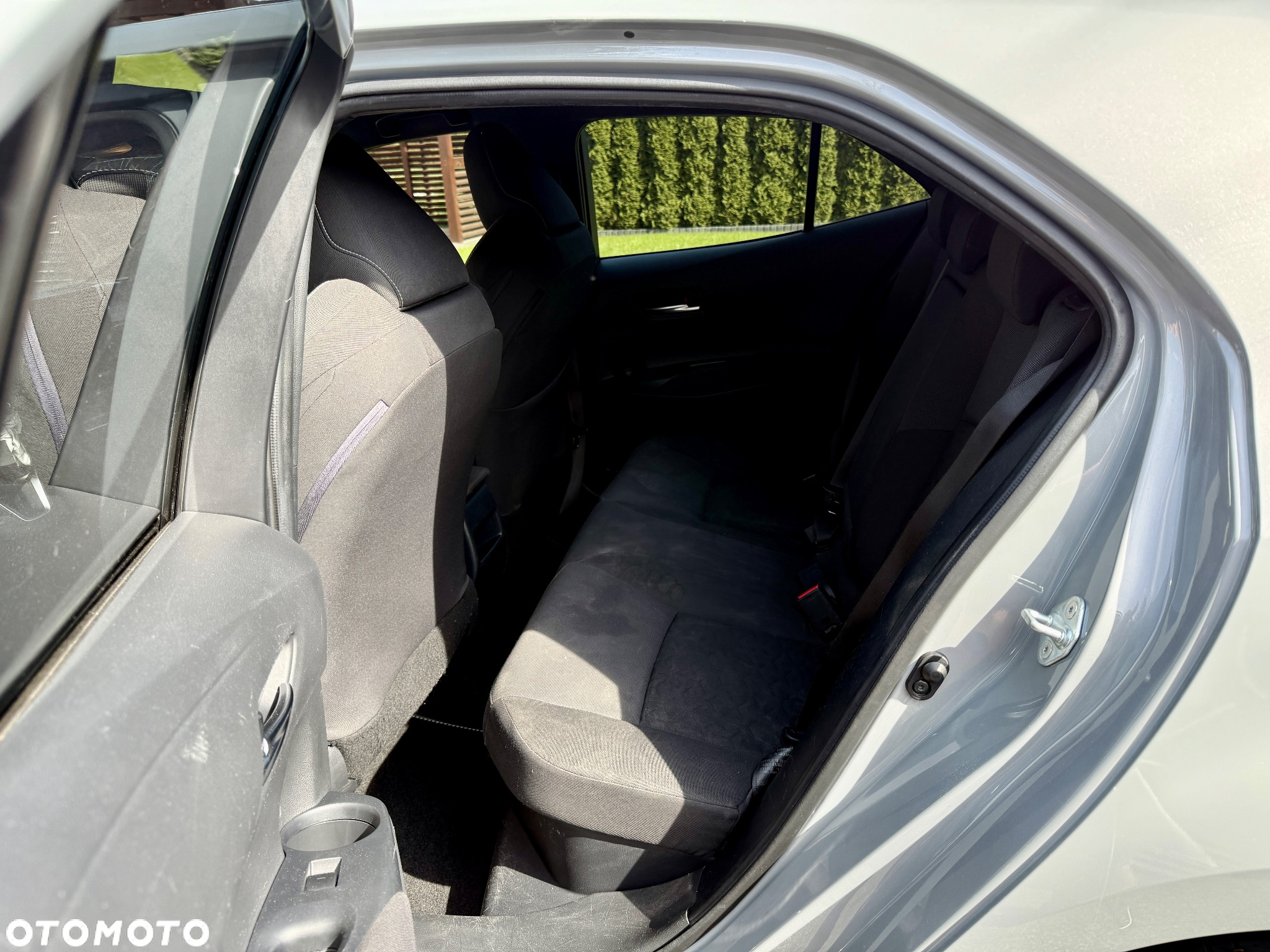 Toyota Corolla 1.8 Hybrid Comfort - 25