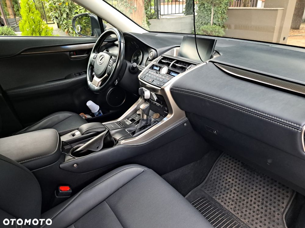 Lexus NX 200t Comfort AWD - 8