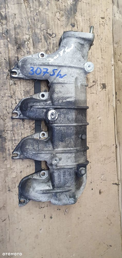 Kolektor ssący Peugeot 307 2.0 HDI 9635616310 - 1