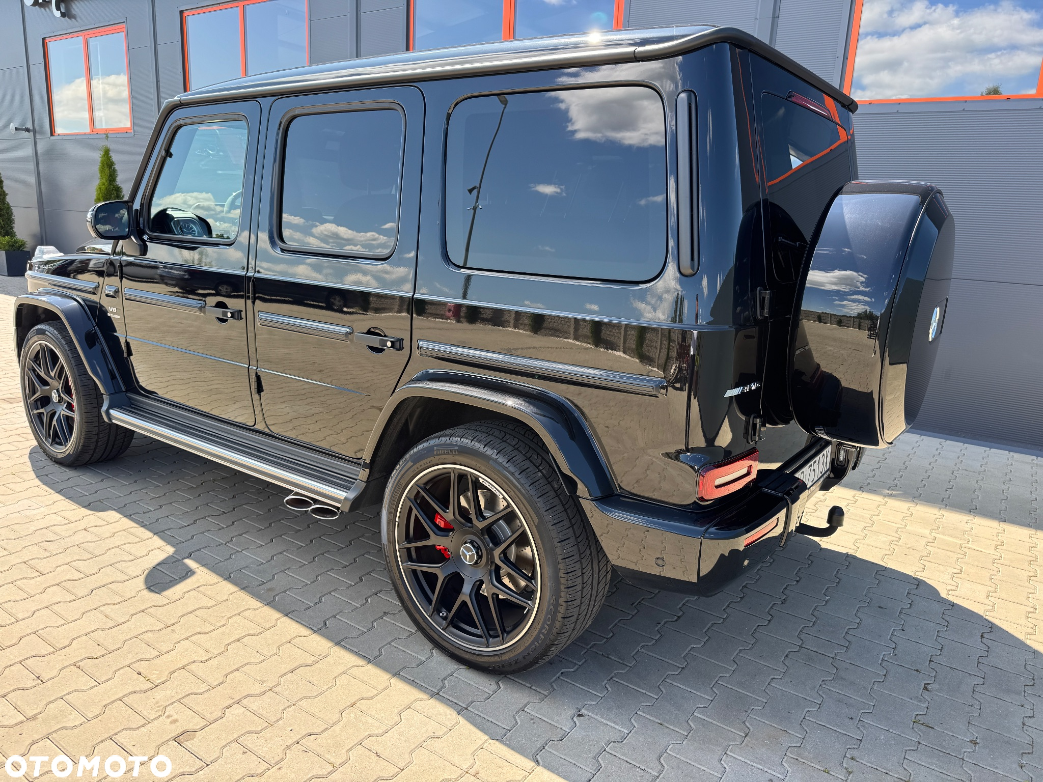 Mercedes-Benz Klasa G AMG 63 4x4 - 30