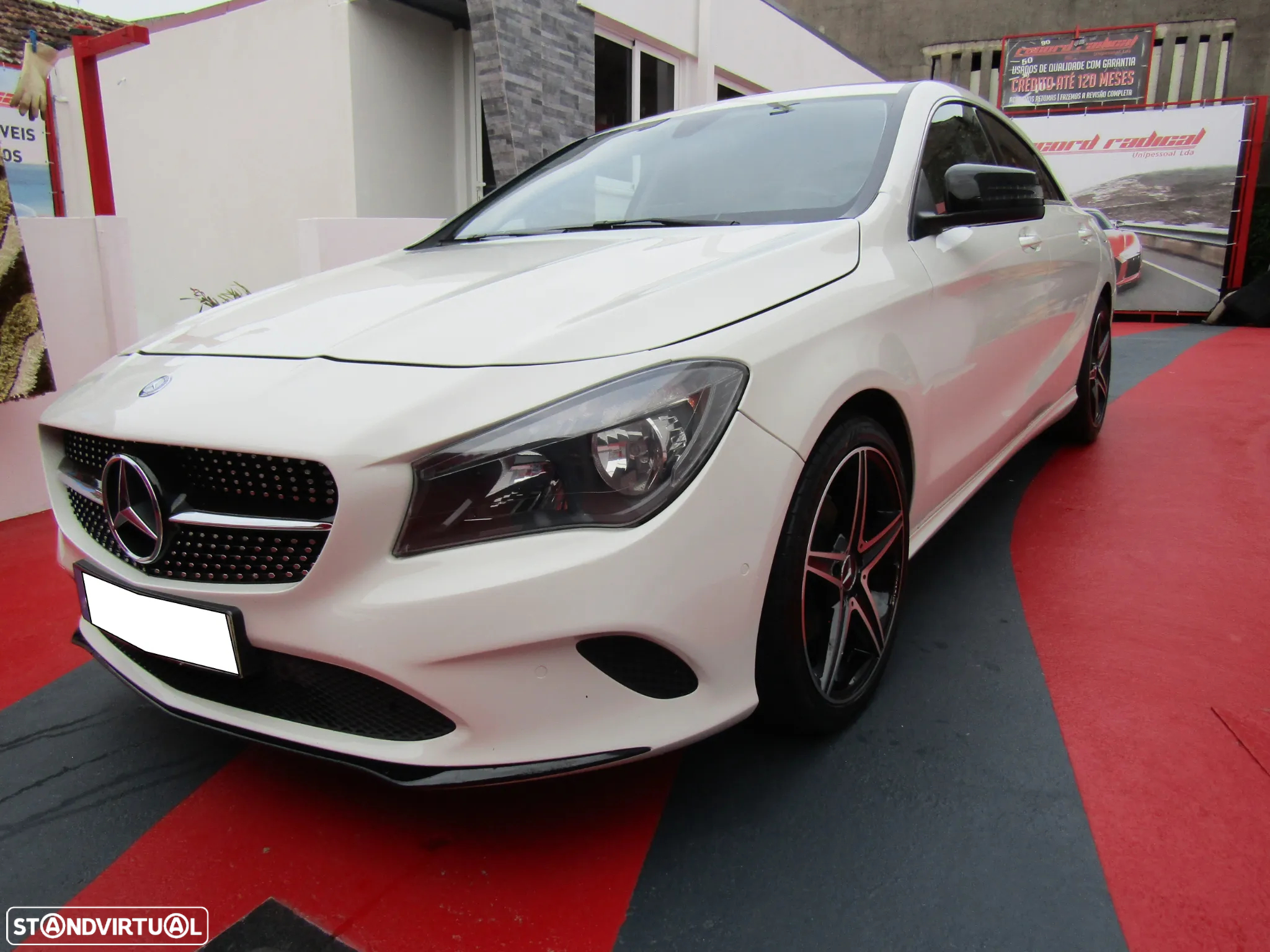 Mercedes-Benz CLA 220 CDI 7G-DCT StreetStyle - 18