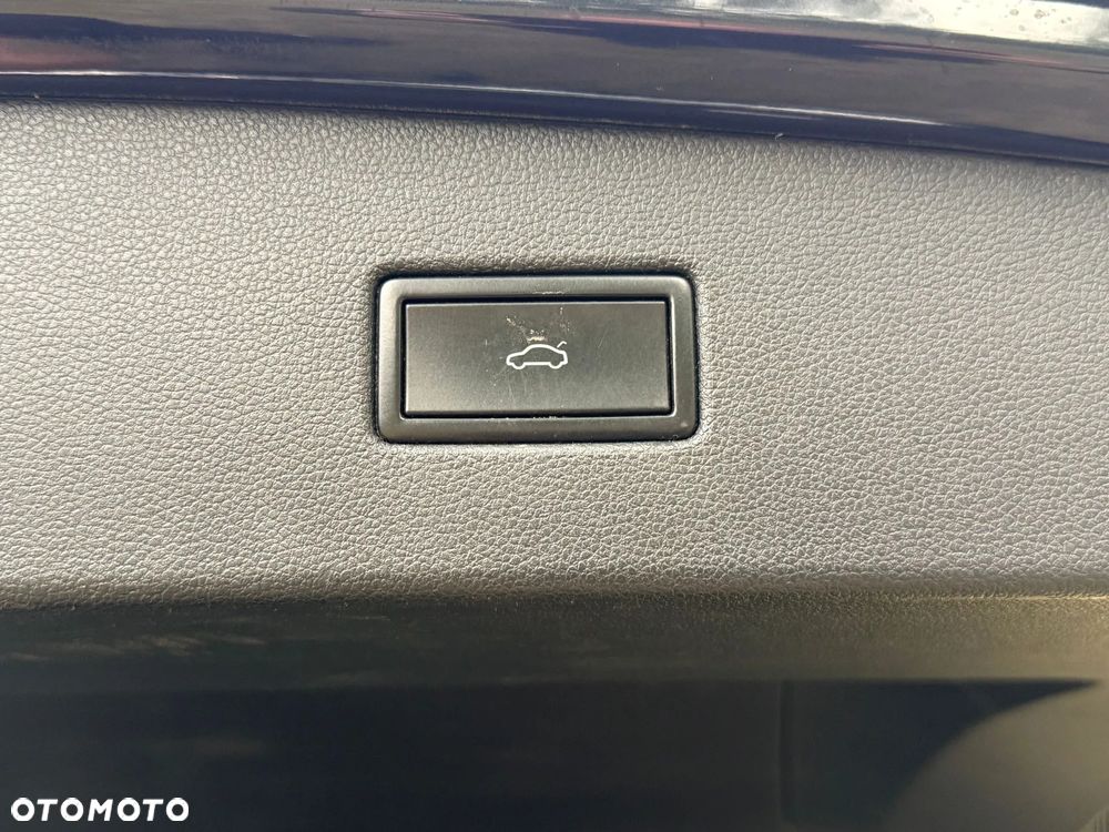 Volkswagen Tiguan - 20