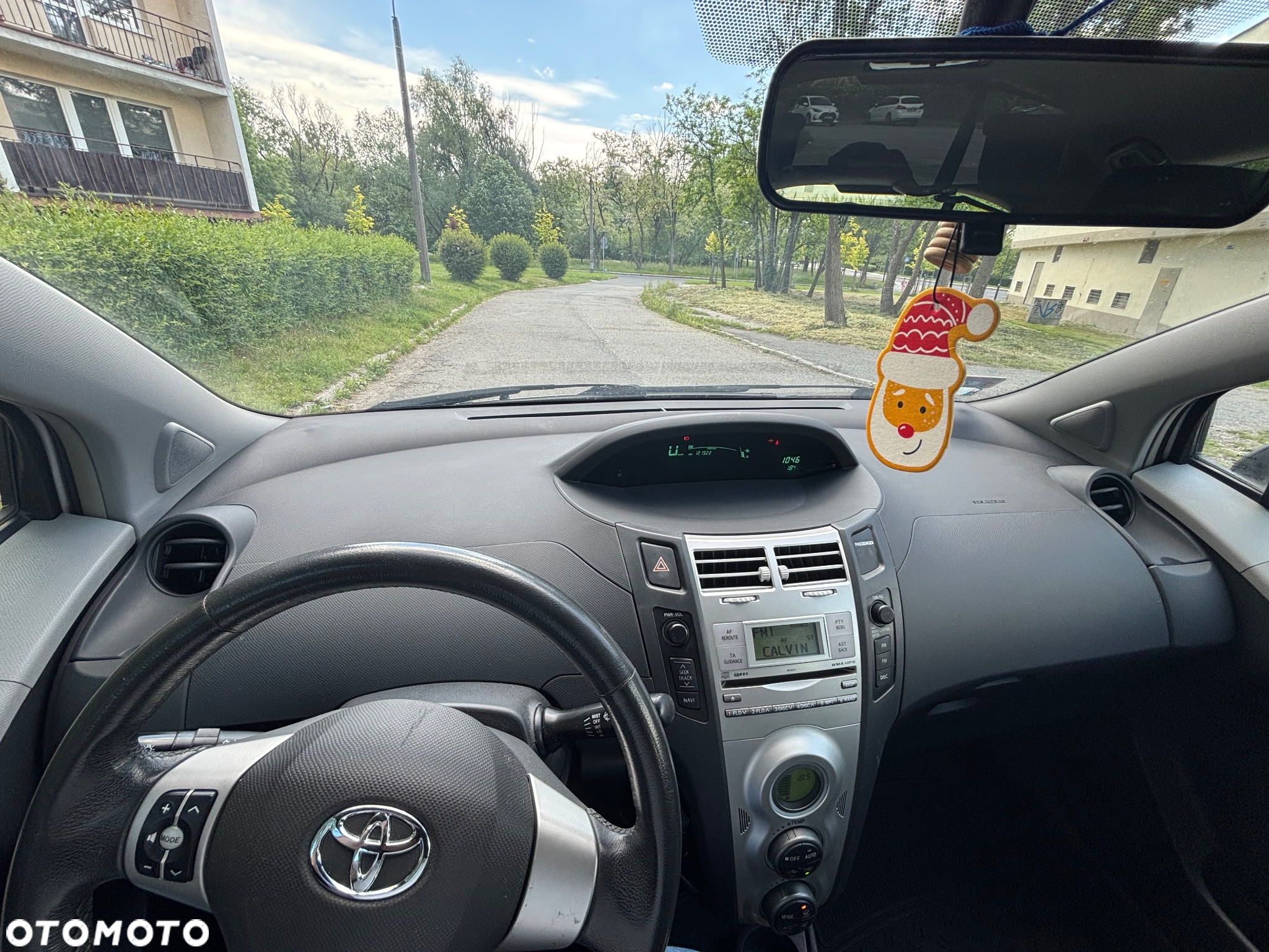 Toyota Yaris 1.3 - 20