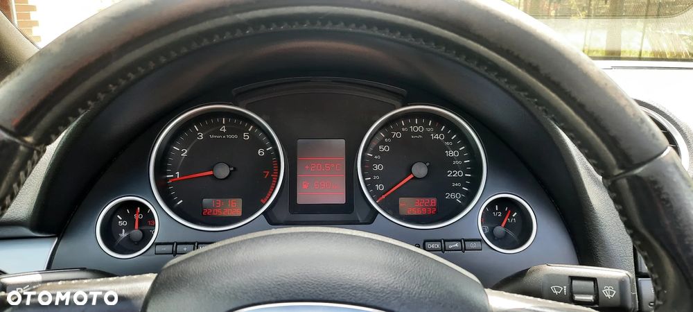 Audi A4 Cabrio - 16