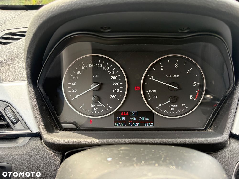 BMW X1 sDrive16d - 4