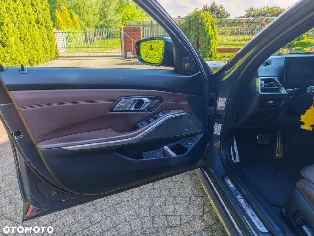 BMW Seria 3 330d xDrive mHEV M Sport sport - 6