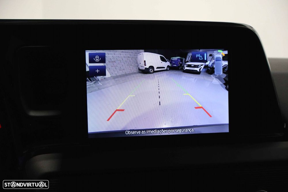 Ford Tourneo Courier 1.0 EcoBoost Titanium - 30