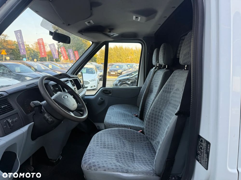 Ford Transit 2.2 Diesel Klimatyzacja Elektryczne Szyby Radio CD Opłacony - 23