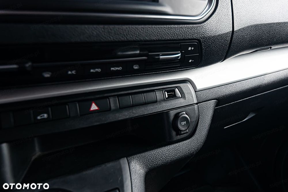 Opel Vivaro Extra Long L2H1 AT 2.0 177KM - 27