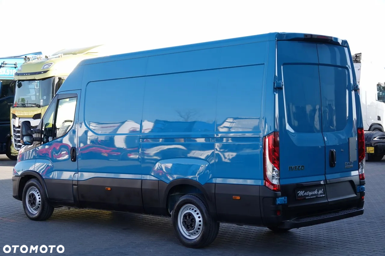 Iveco DAILY 2,3 D / BLASZAK / 2021 ROK / SPROWADZONY / PO KONTRAKCIE SERWISOWYM - 6