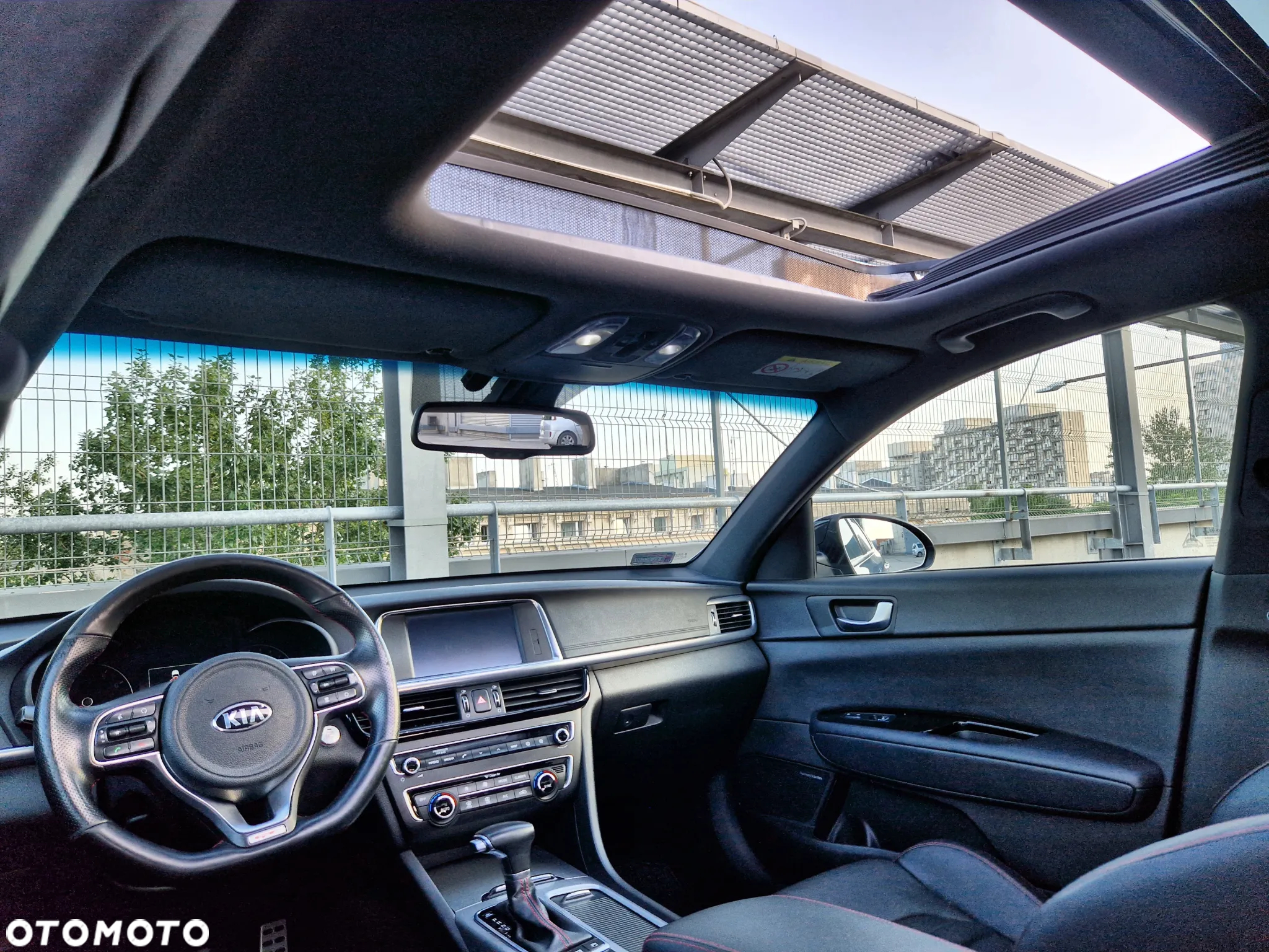 Kia Optima 2.0 T-GDI GT - 24