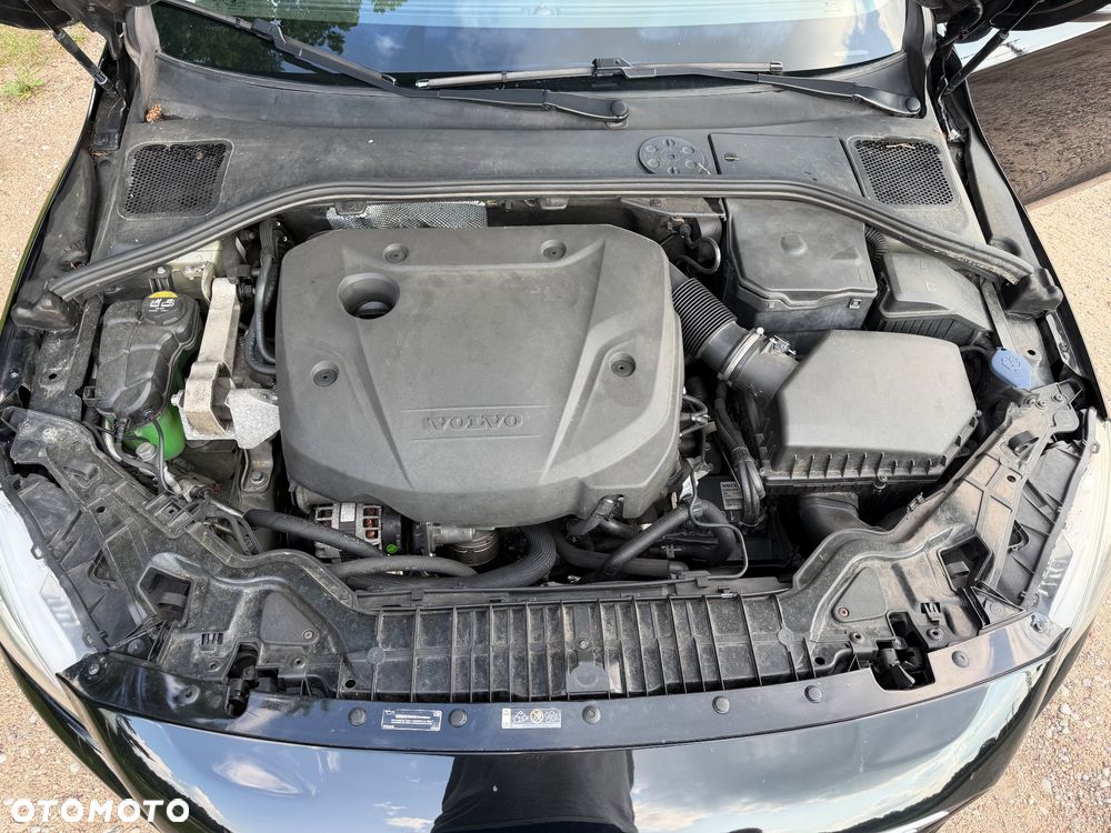 Volvo S60 D2 Drive-E Dynamic Edition (Kinetic) - 13
