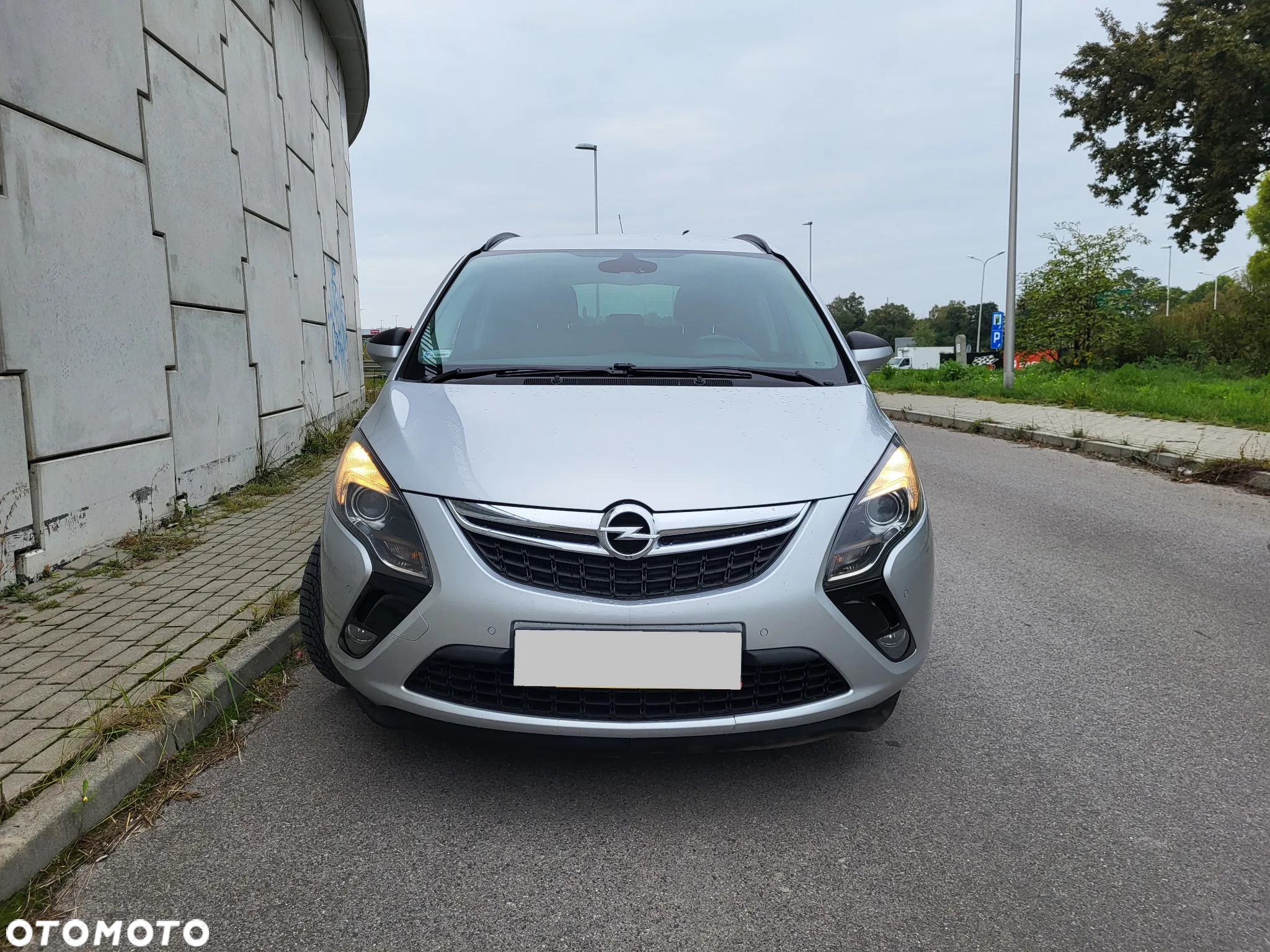 Opel Zafira - 2