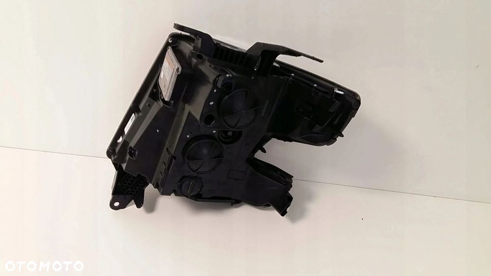 CHEVROLET SUBURBAN TAHOE 16-19 lampa prawa xenon - 6