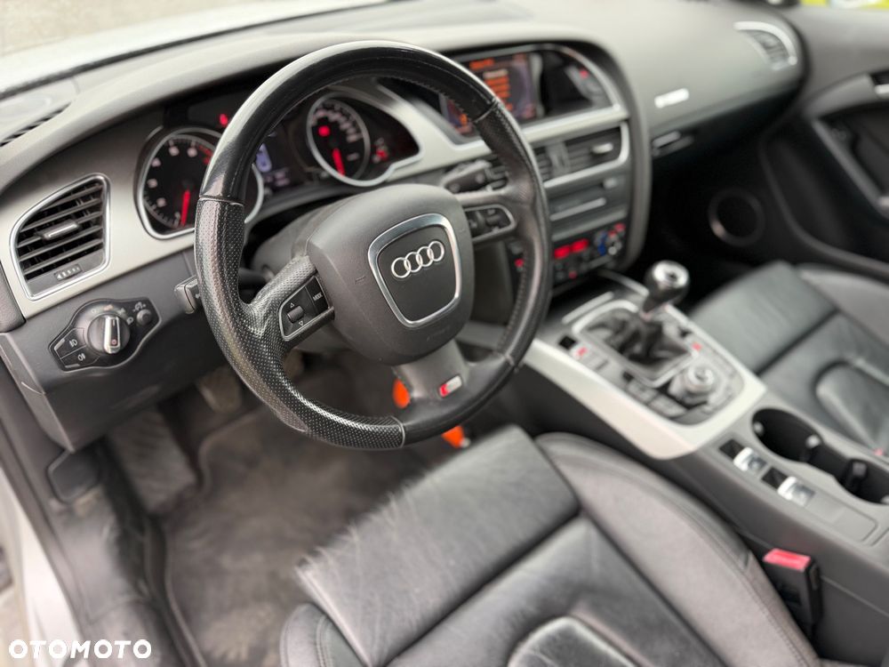 Audi A5 Cabrio - 10