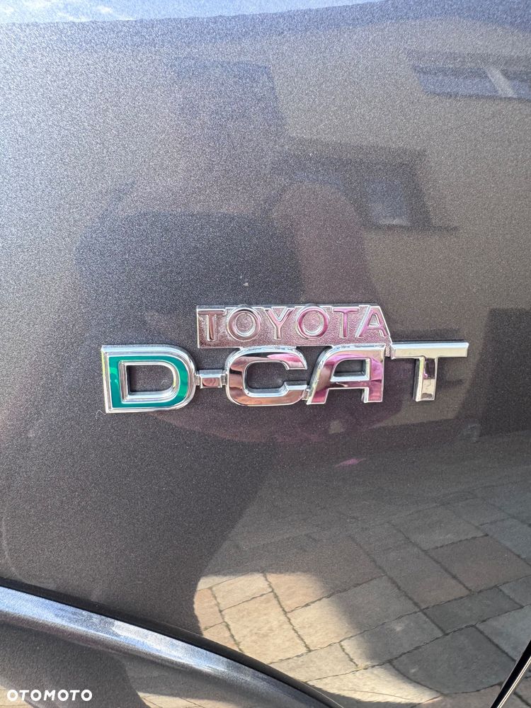 Toyota RAV4 2.2 D-CAT Premium - 18