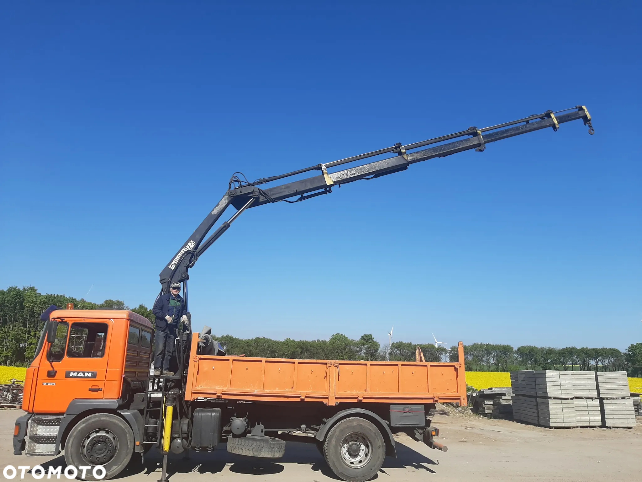 MAN 18.284 MLC - 11