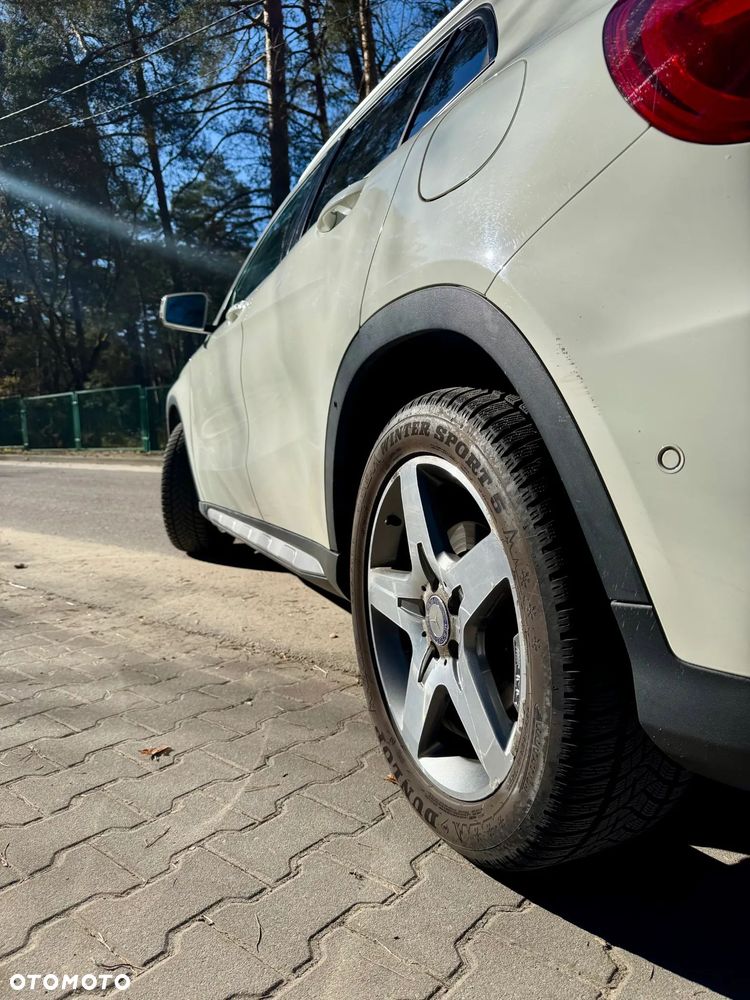 Mercedes-Benz GLA 250 4-Matic AMG Line - 9