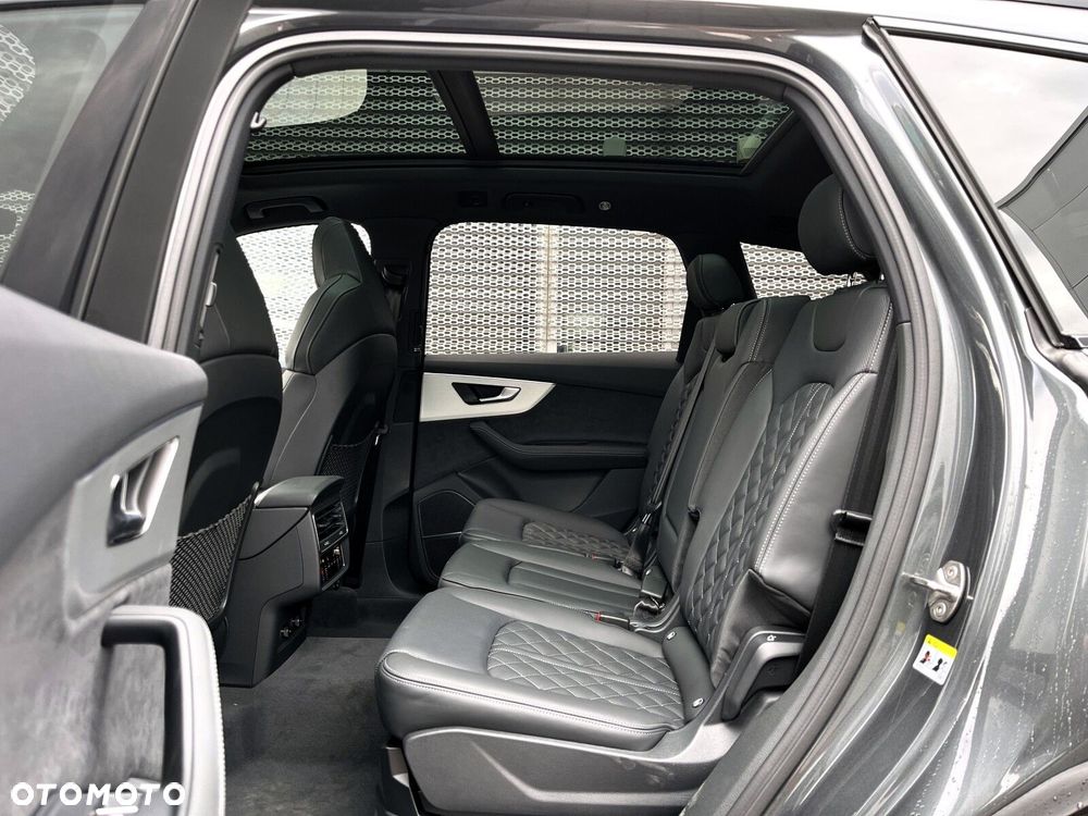 Audi Q7 - 19