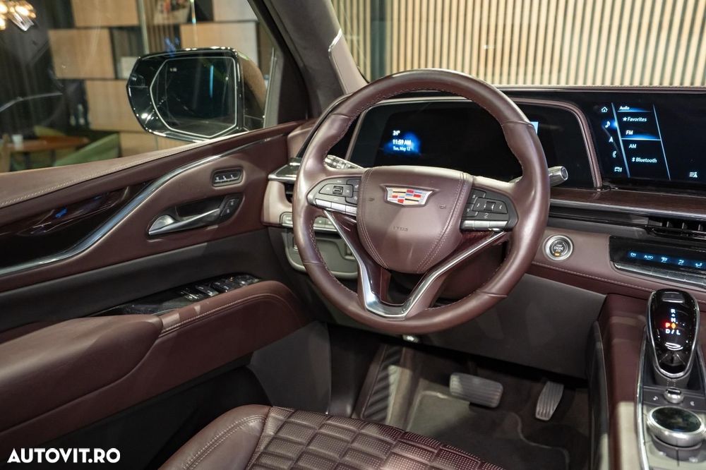 Cadillac Escalade - 11