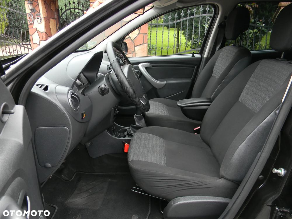 Dacia Duster 1.6 16V 4x2 - 21