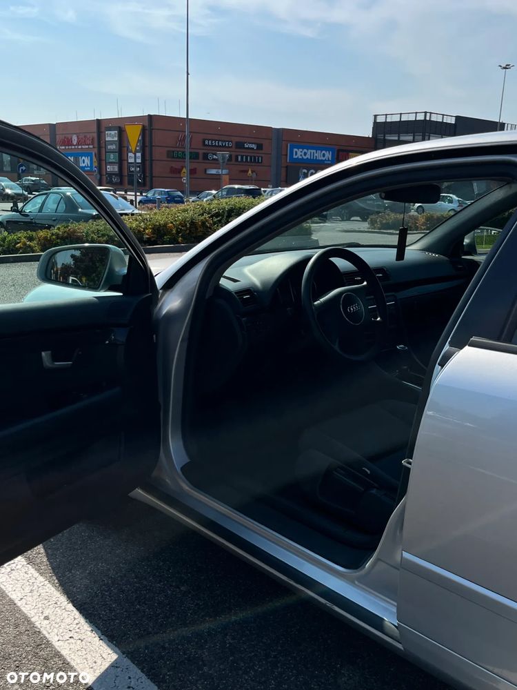 Audi A4 Limousine 2 - 7