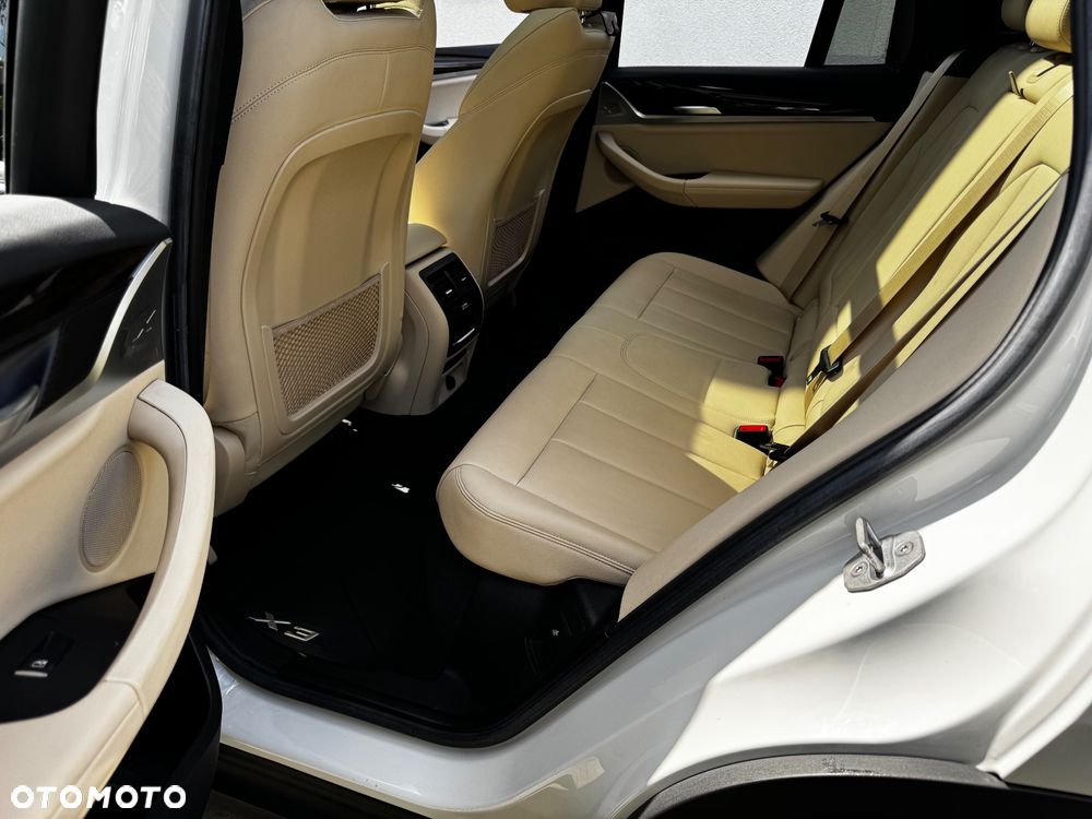 BMW X3 xDrive30i xLine - 15