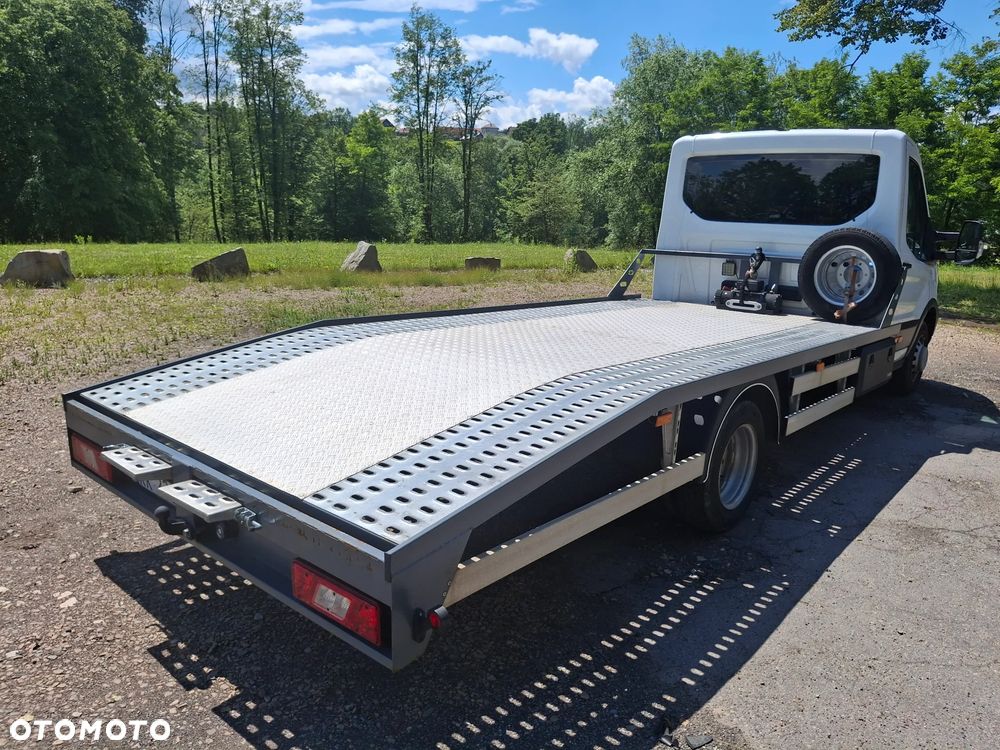 Ford Transit - 4