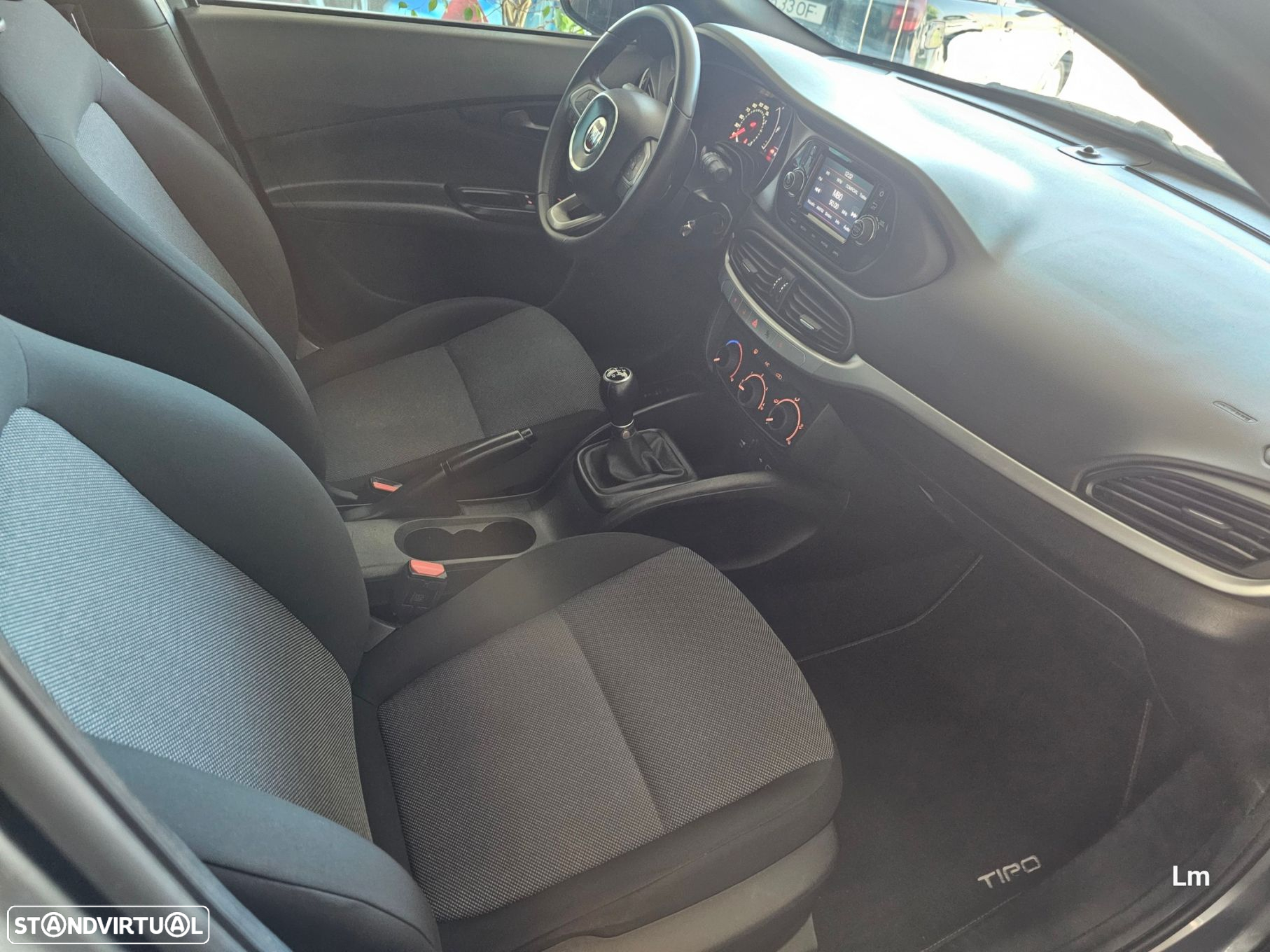 Fiat Tipo Station Wagon 1.3 M-Jet Street - 12