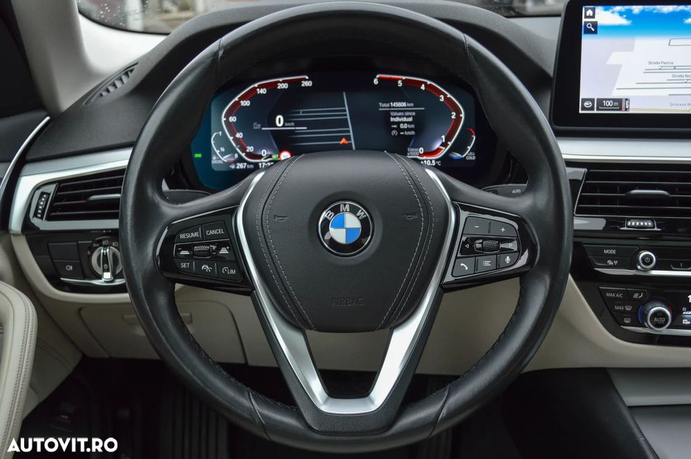 BMW Seria 5 520d Aut. Luxury Line - 35