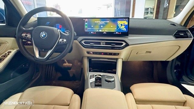 BMW 330 e Aut. Luxury Line - 18