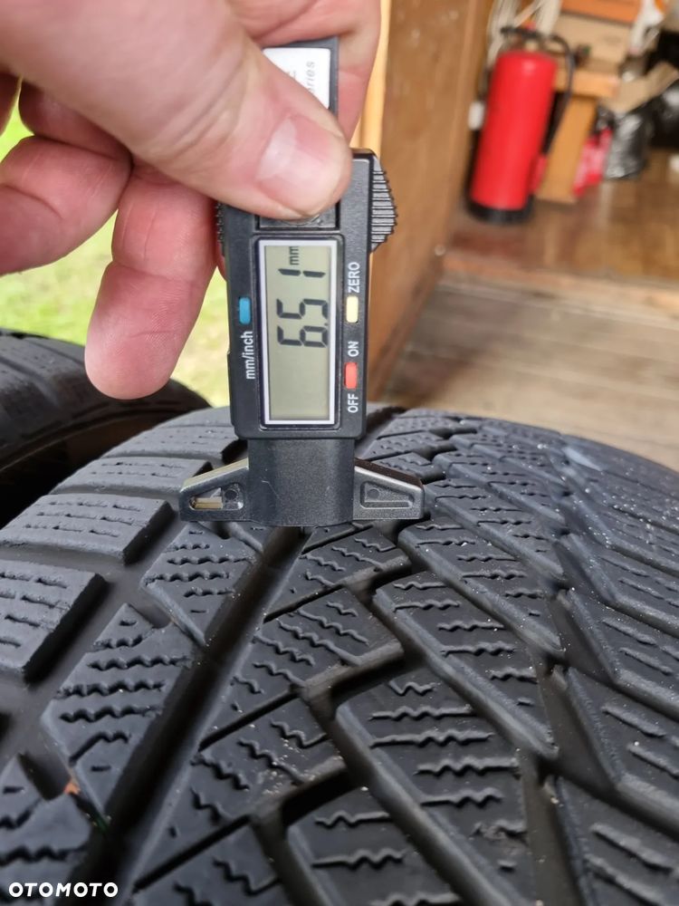 Opony Continental WinterContact TS850P 235/55R18 2021/17r, 8/6,5mm bdb stan - 8