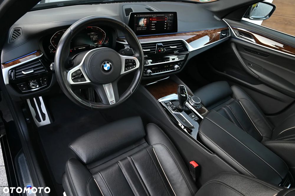BMW Seria 5 - 21