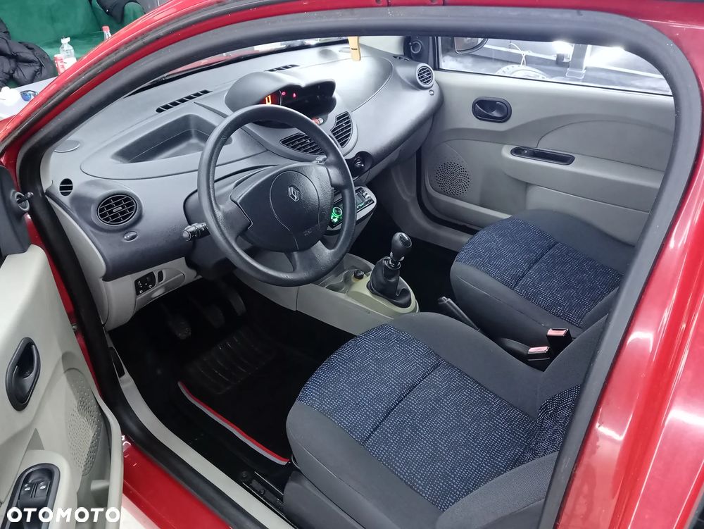 Renault Twingo 1.2 Plus - 18