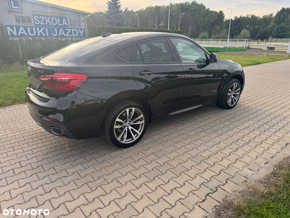 BMW X6 xDrive30d - 33