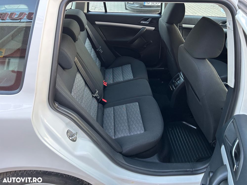 Skoda Octavia 1.6 TDI Ambition - 8