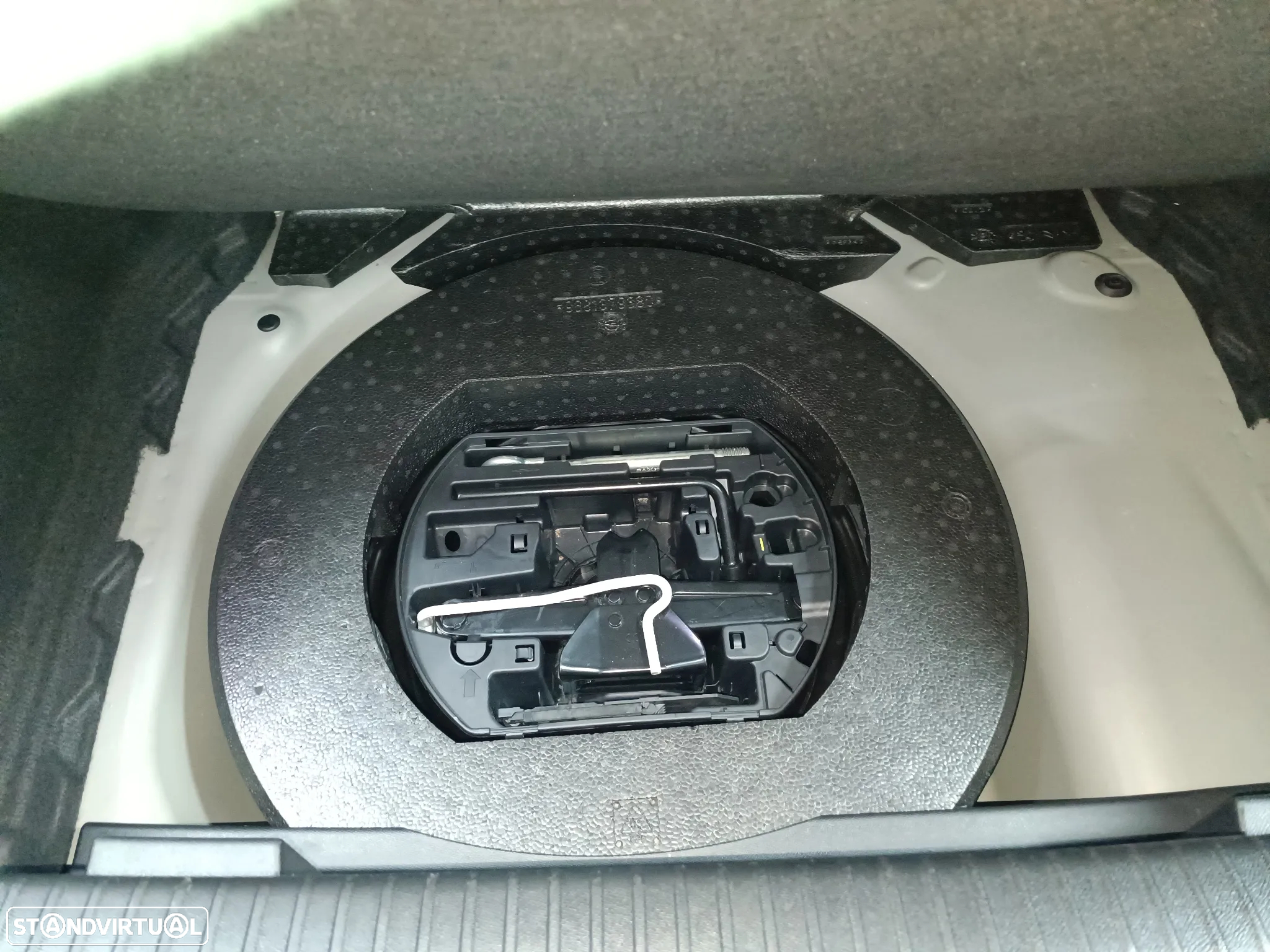 DS DS3 Crossback PureTech 130 Aut. PERFORMANCE LINE - 13